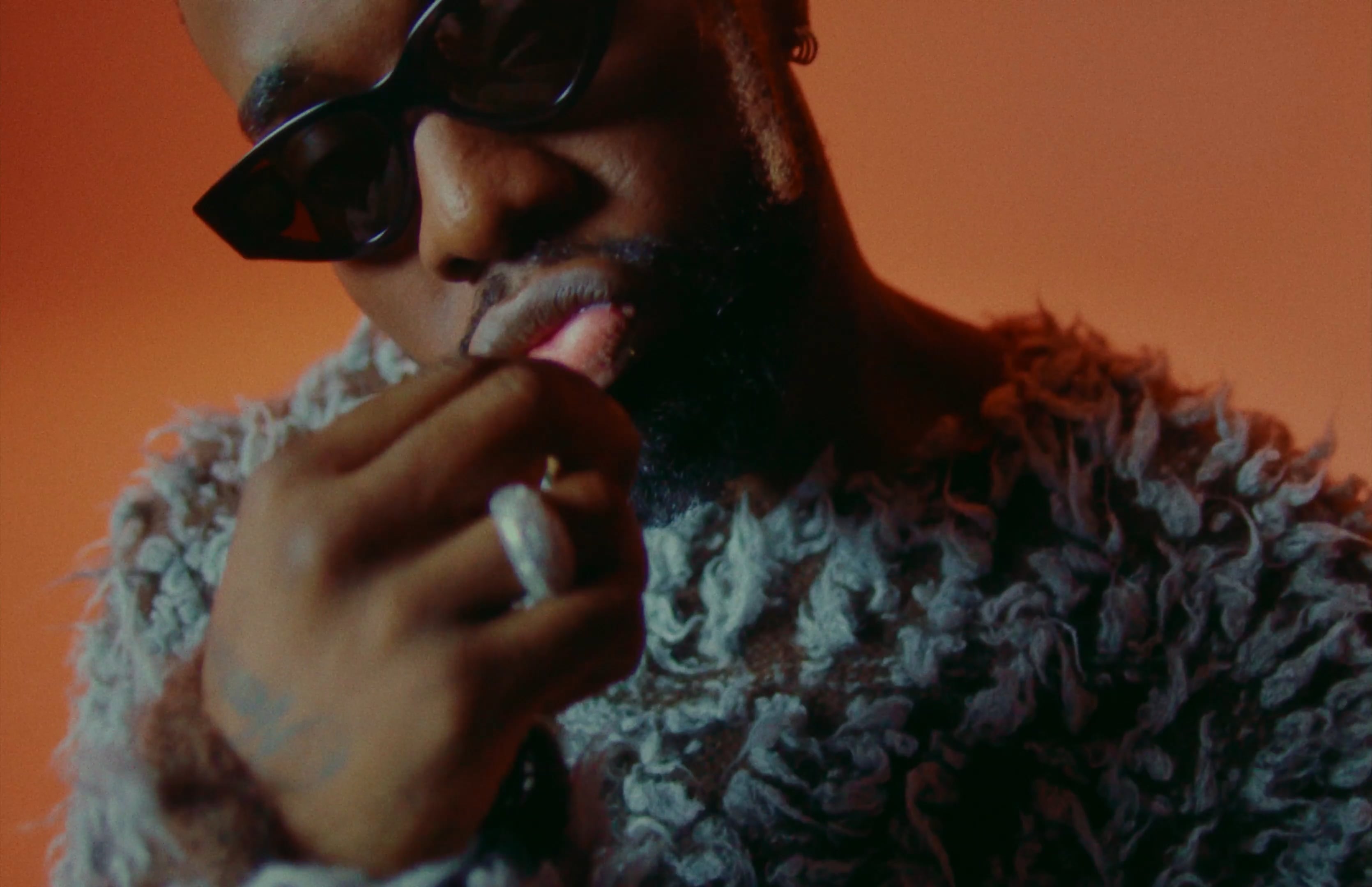 ya levis rien a dire